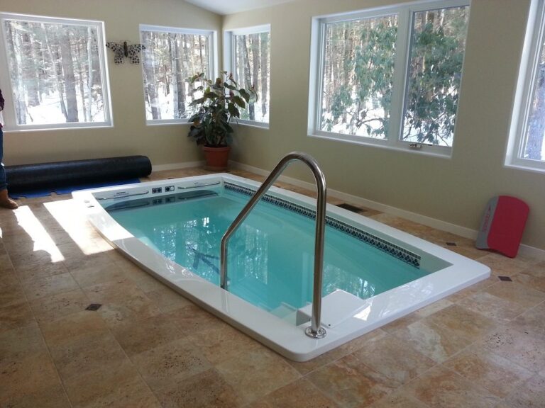 500 series swim spa