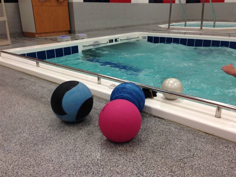 aquatic therapy for knee pain