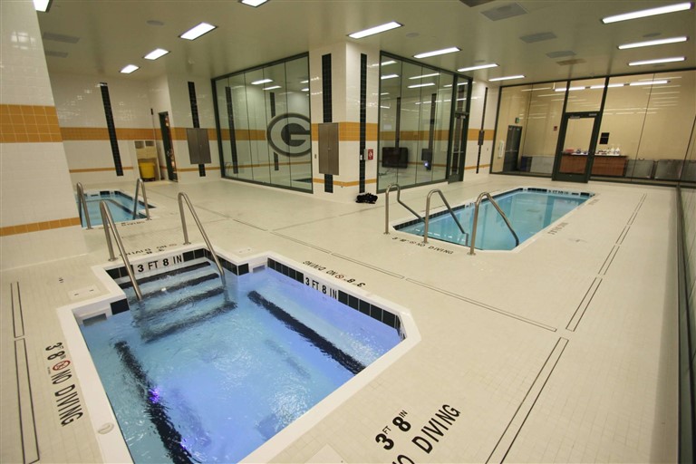 green bay packers hydrotherapy room