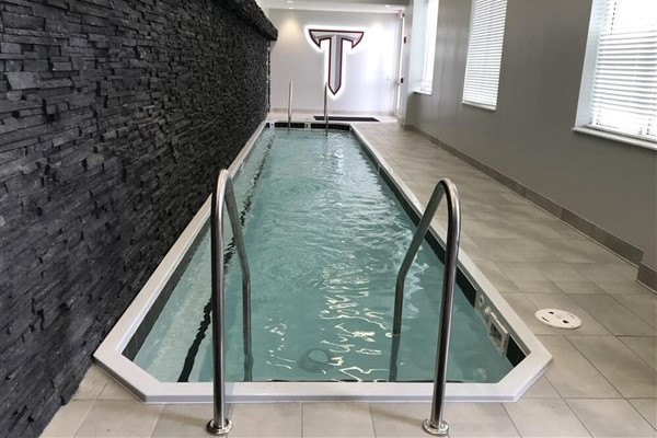 commercial plunge pools