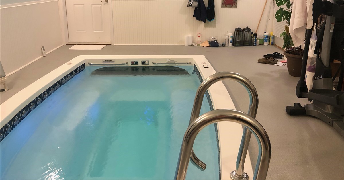 luxury swim spa chlorine free
