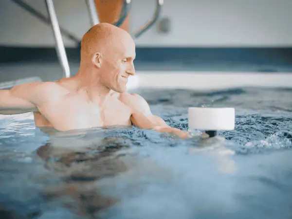 hydrotherapy exercises in pool for physical therapy